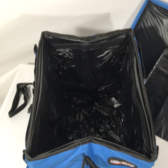 FIRM PRICE 
High Road Kids Back Seat Organizer/Color Blue & Black - Picture 10 of 16